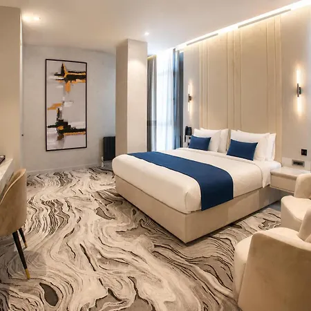 Elite World Comfy Avcilar Hotell 4*