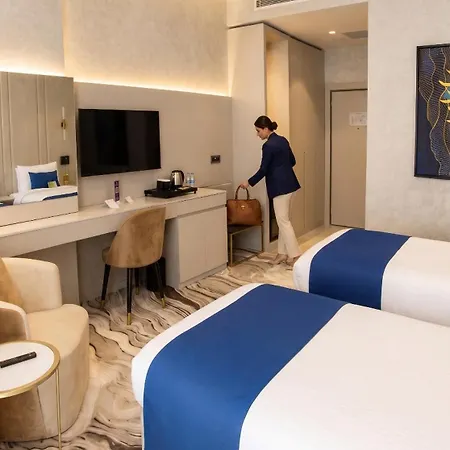 Hotell Elite World Comfy Avcilar 4*